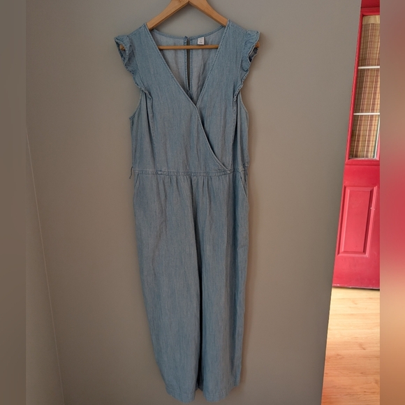 Old Navy Light Blue Chambray Surplice V Neck Ruffle Sleeve Wide Leg Jumpsuit - Picture 8 of 11